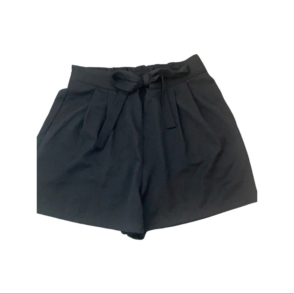 Women’s chiffon high waisted tie shorts
